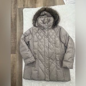 NWOT London Fog Down Jacket Coat puffer quilted Faux Fur Hood Grey wmn XL FLAW